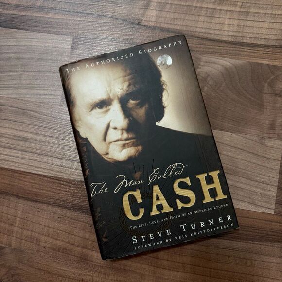 The Man Called Cash Vintage Biography Music Book Hardcover Steve Turner - Picture 1 of 3